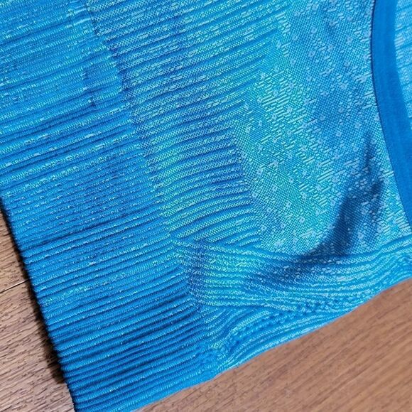 Nike Tech Pack City Ready Flyknit Sports Bra Blue Black Removable Pads Dri-Fit - Picture 6 of 8